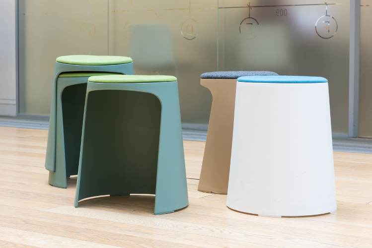 handy-stool_10.jpg